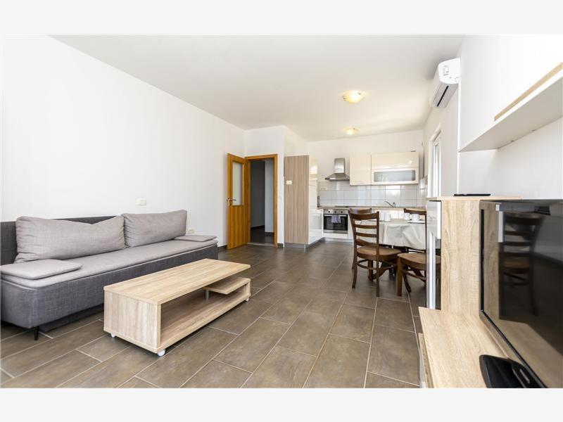 Duće Apartmani Livajic מראה חיצוני תמונה