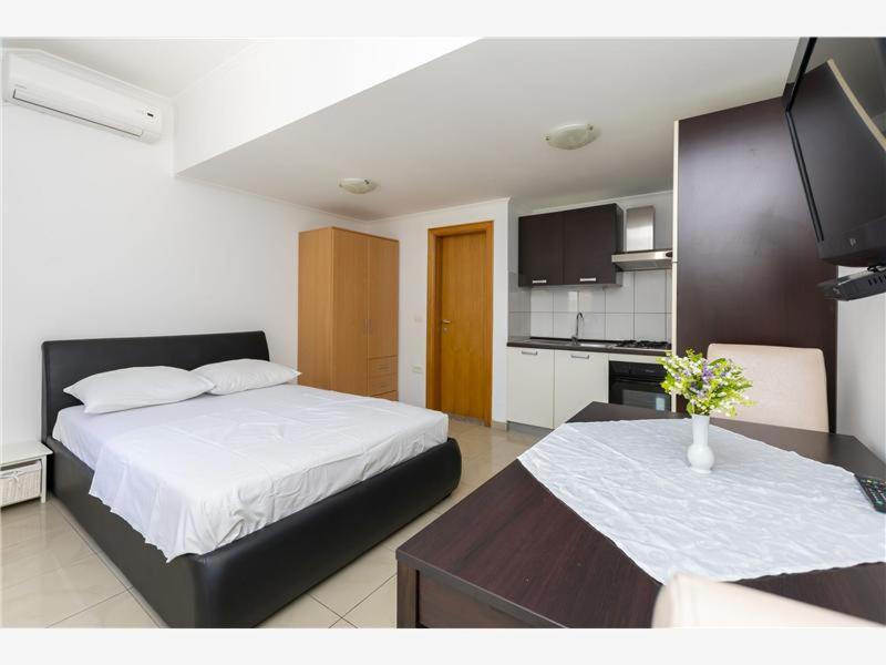 Duće Apartmani Livajic מראה חיצוני תמונה