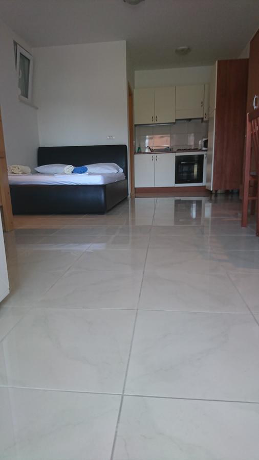 Duće Apartmani Livajic מראה חיצוני תמונה